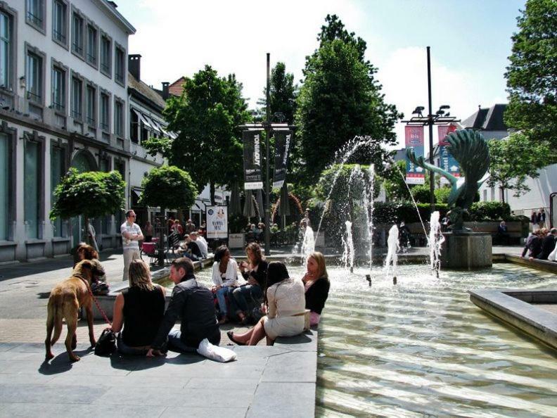 Bnb Antwerp Centrum מראה חיצוני תמונה